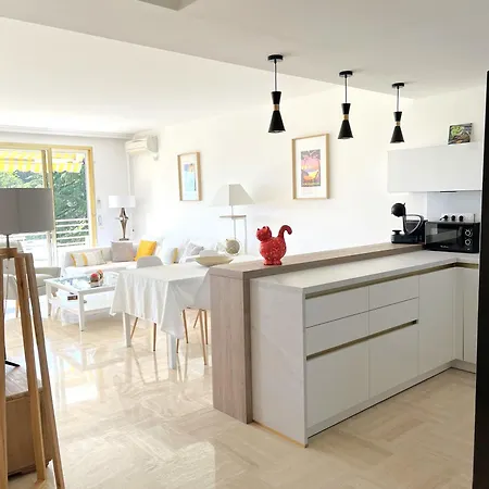 Solezia Appartement, Piscine Et Vue Mer, By Welcome To * Cannes